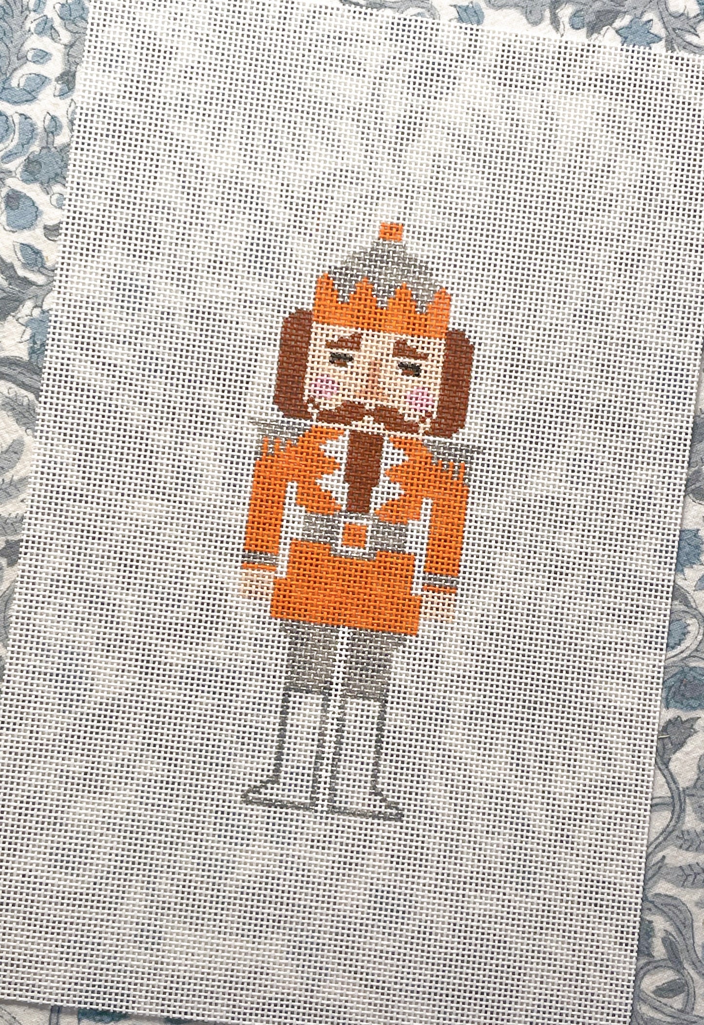 nutcracker, tennessee colors